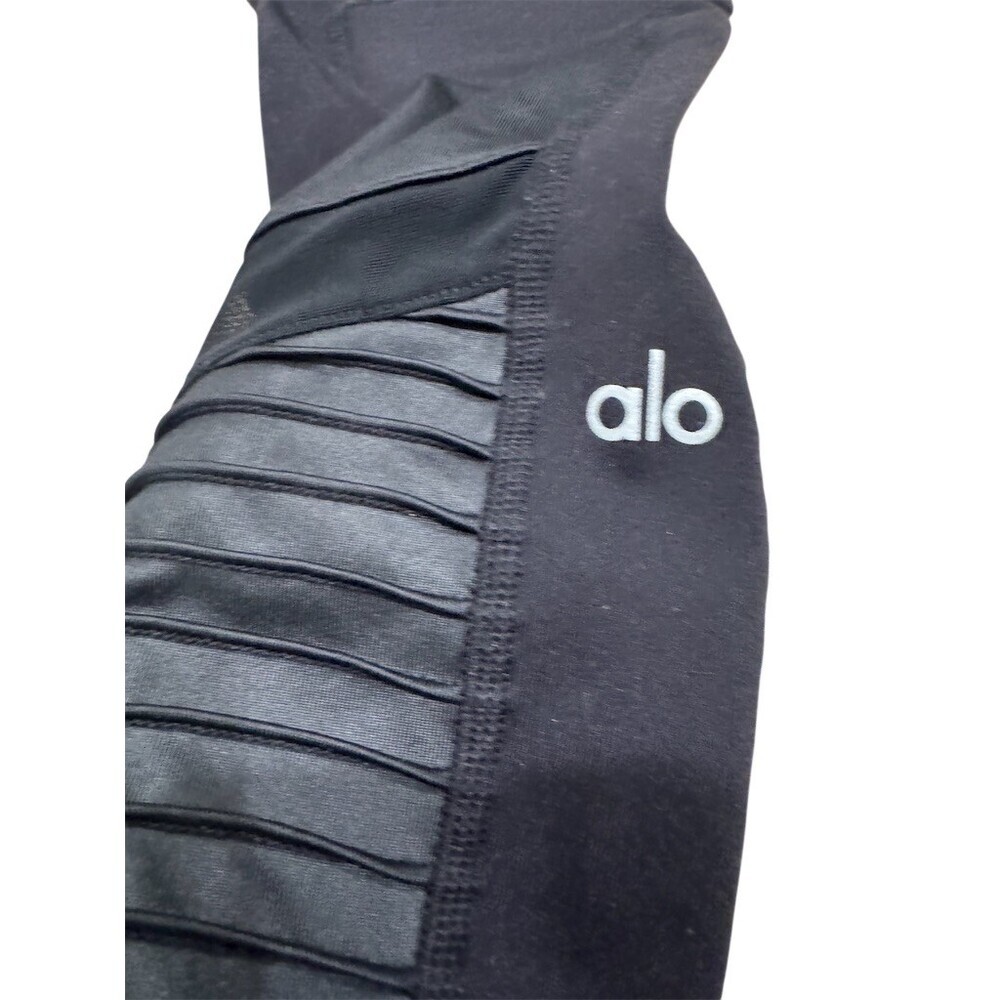 Alo Yoga Moto Leggings Womens Size S Black Airbrush 7/8 High-Waist Moto - Picture 7 of 8